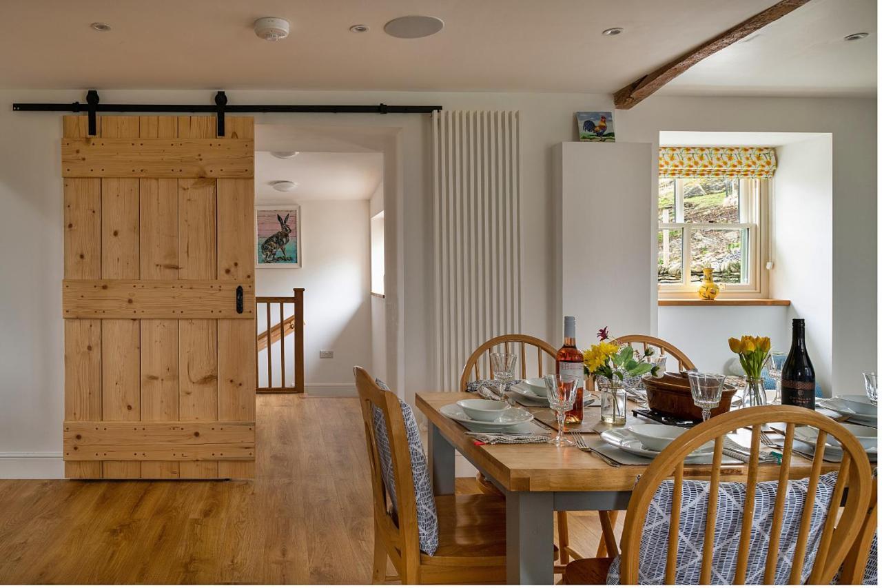 Finest Retreats - Moelis Granary - Luxury Cottage With Hot Tub Llandrillo Zewnętrze zdjęcie